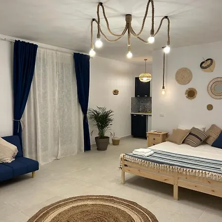 Vadooinn Guest house 4*