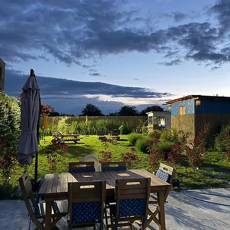 Guest house Vadooinn 4*